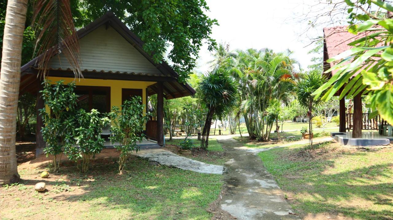 Koh Yao Noi Beach Resort מראה חיצוני תמונה