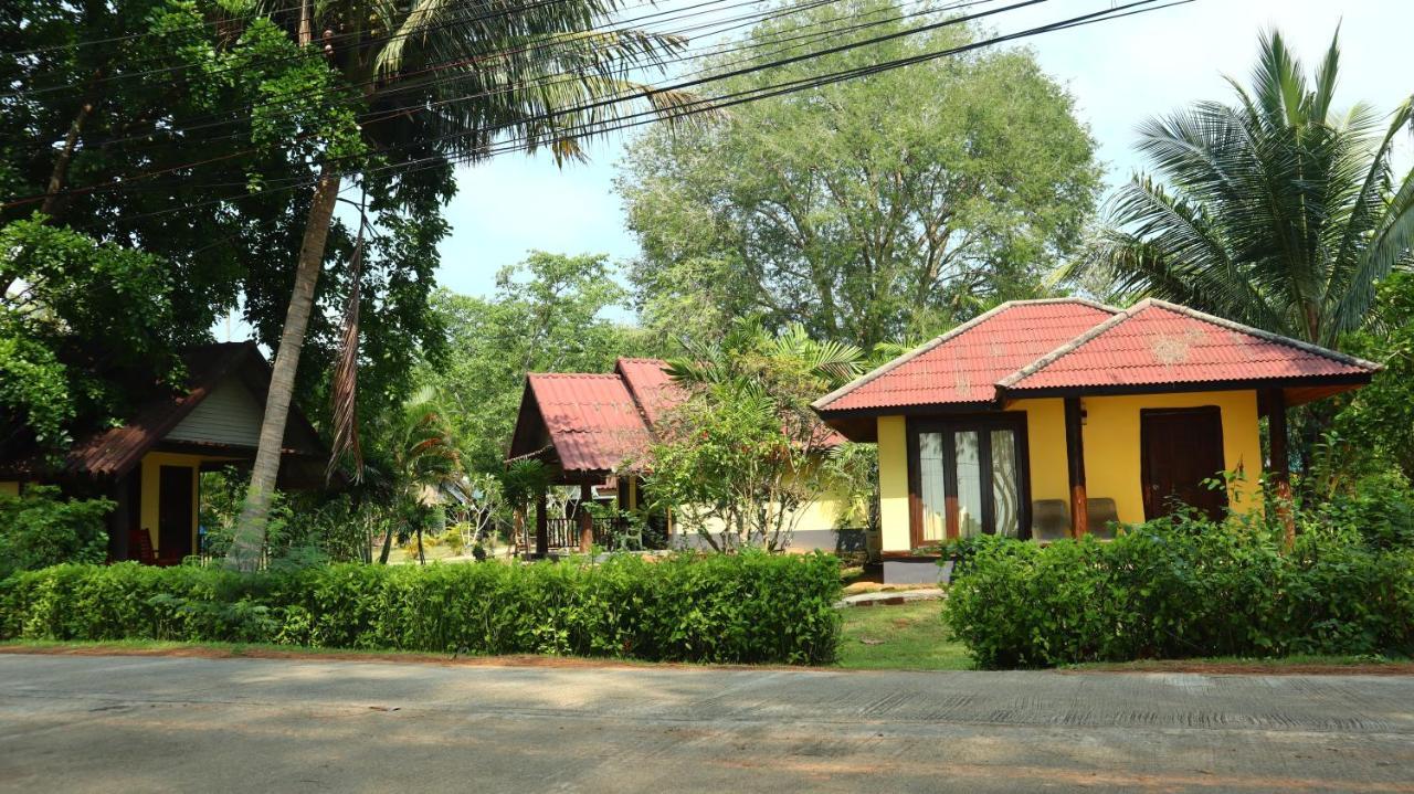 Koh Yao Noi Beach Resort מראה חיצוני תמונה